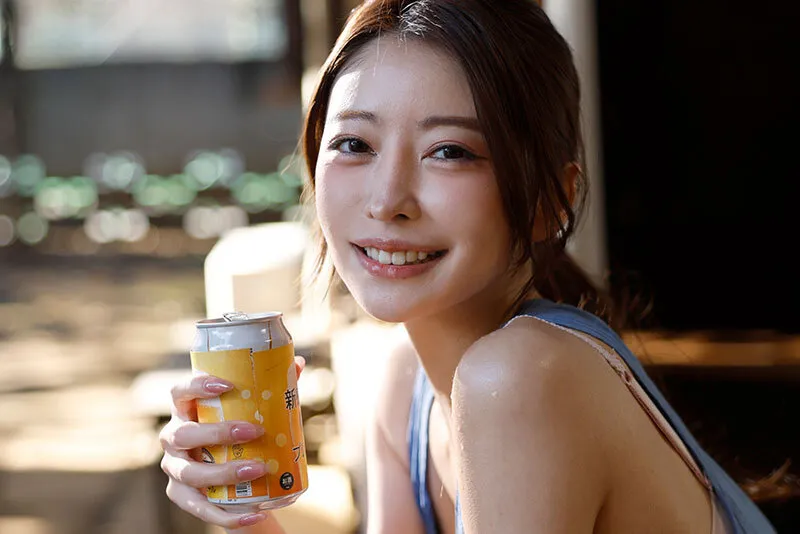 Nắc chị nhà sát bên xinh đẹp khi về quê